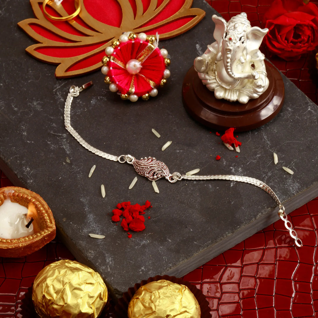 🎁 Silver Coated Leaf it to Love Rakhi (100% off)