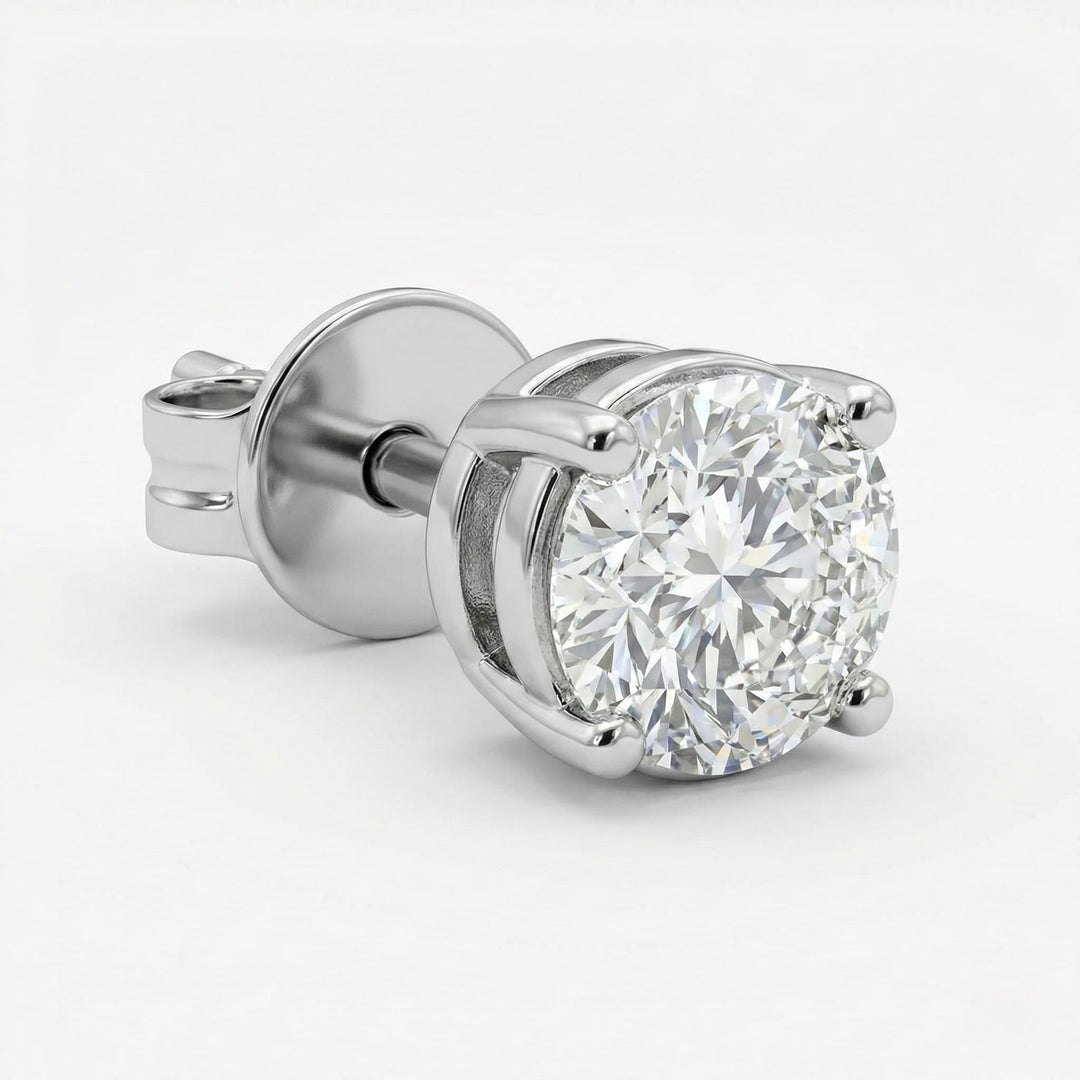 The Classic Gent | Men’s Round Cut Lab-Diamond Stud Earring