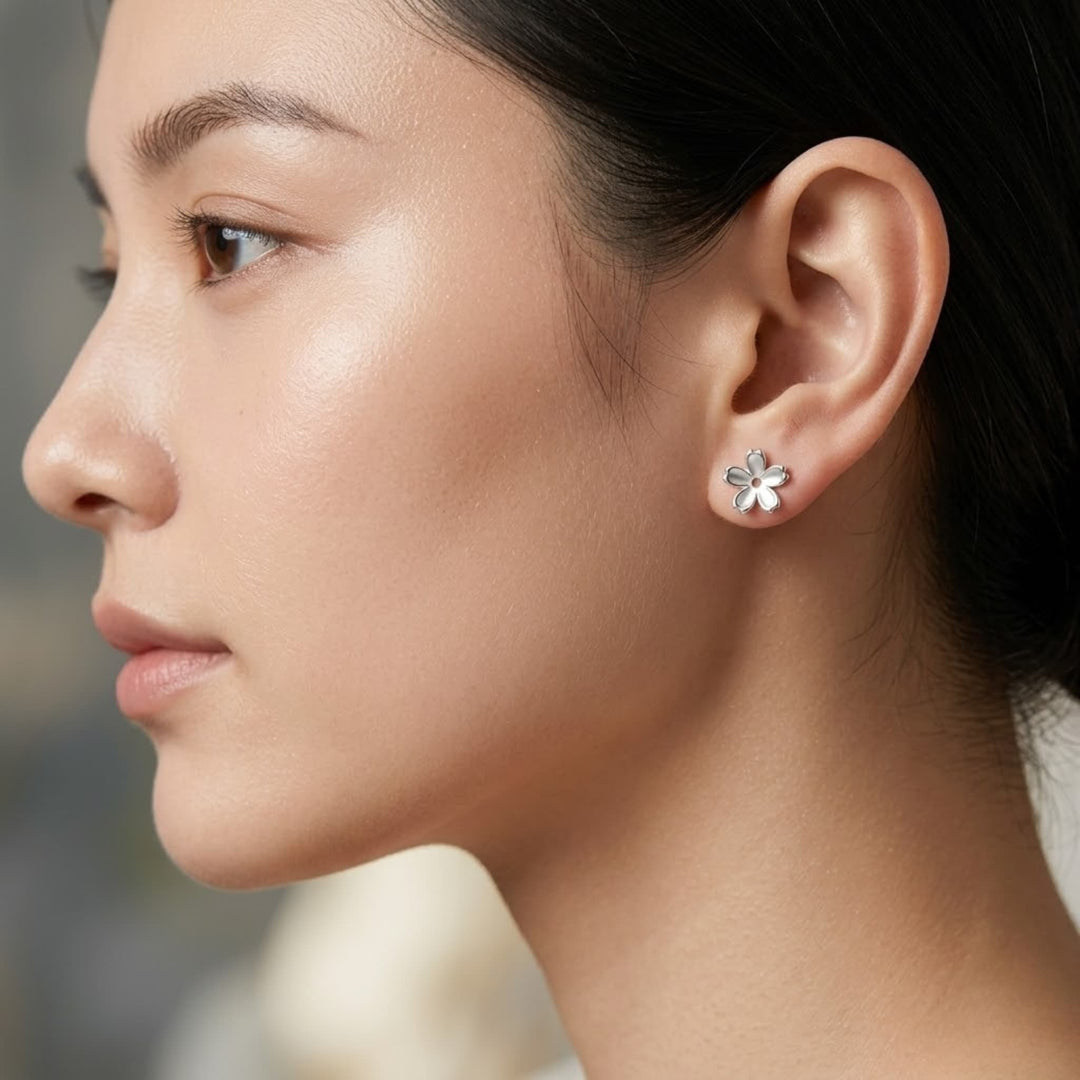 DRK Jewels 925 Silver Flower Stud Earrings for Women Minimal Floral Design