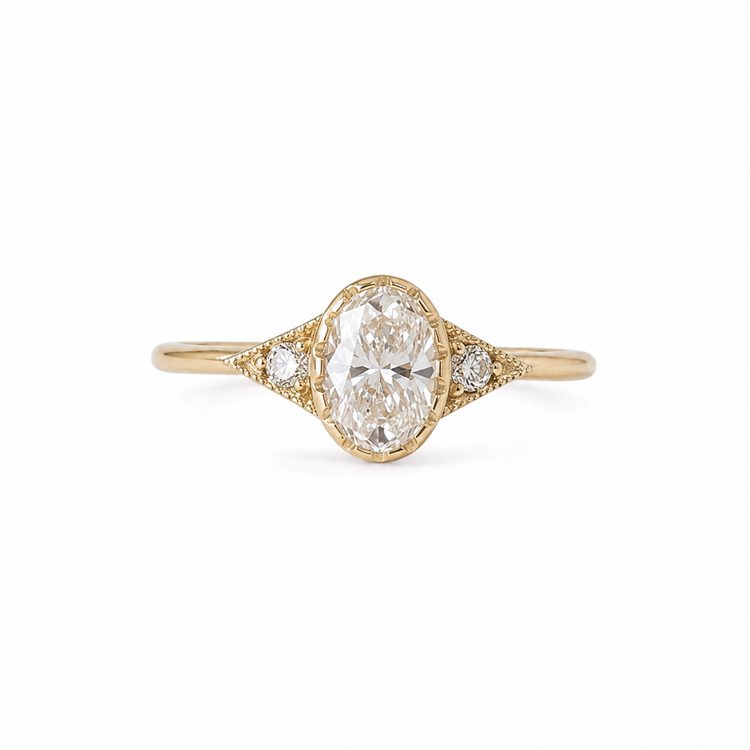 Oval Solitaire Gold Ring for Women – Elegant Diamond Statement Ring