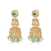The Lustrous Jade Tassels
