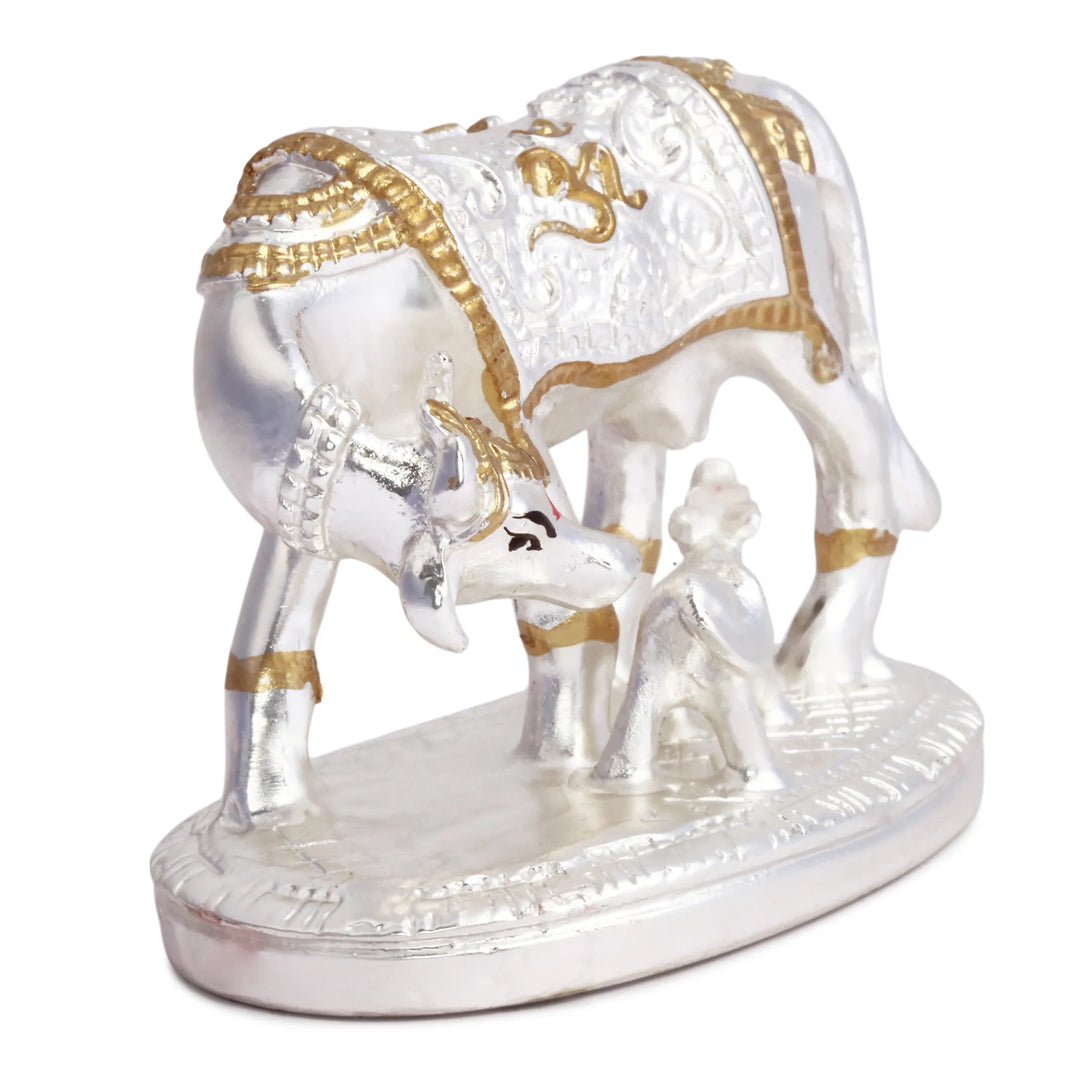 Gau Mata Vatsalya Murti
